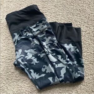 WAS $16 Active Life camo leggings